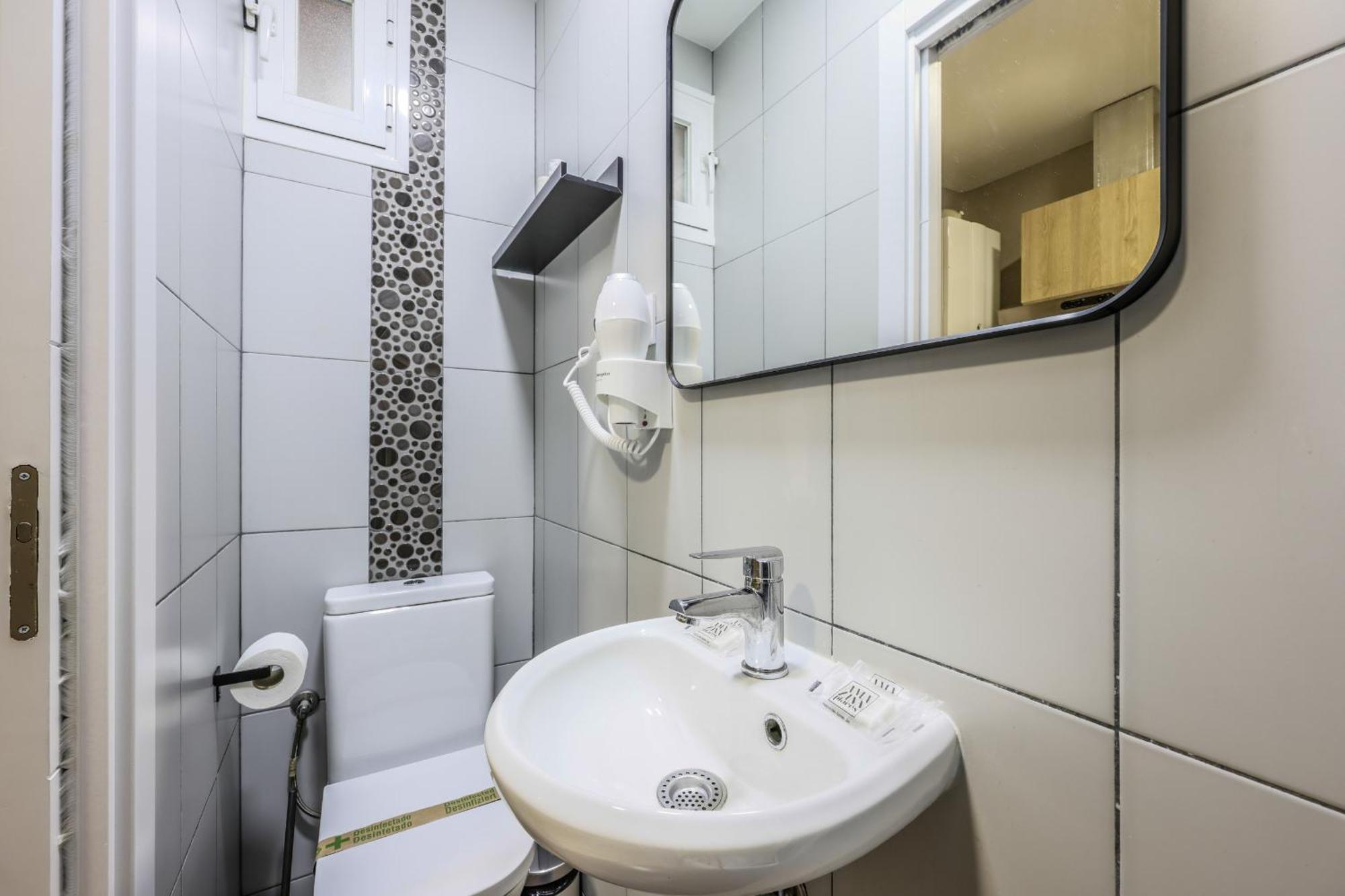 Nuevo Apartamento Funcional En Chamberi Madrid Exterior foto